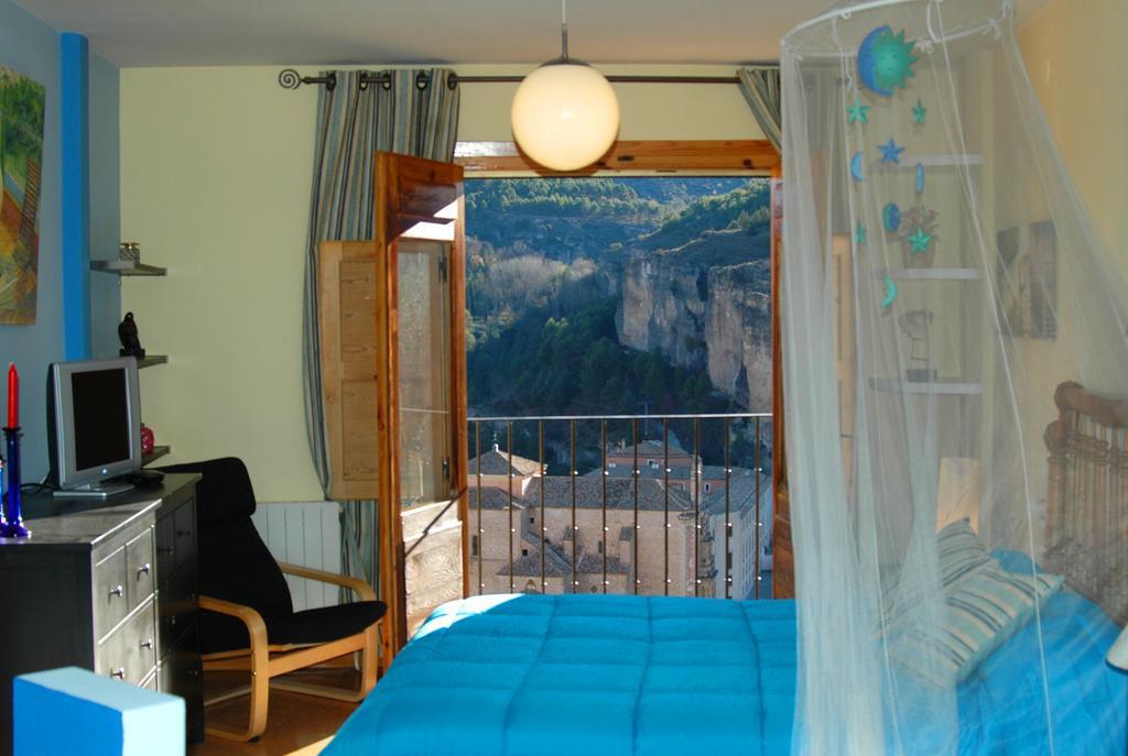 2 Balcones A La Hoz Appartement Cuenca  Kamer foto